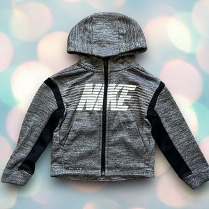 Nike Dri-Fit Toddler Boy’s Gray and Black Athletic Sweatshirt Hoodie Size 2T